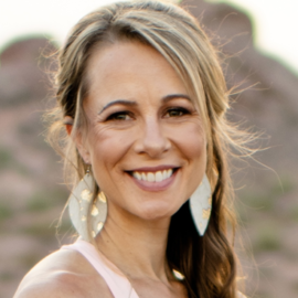 Kristen Constantino - Headshot updated for summit